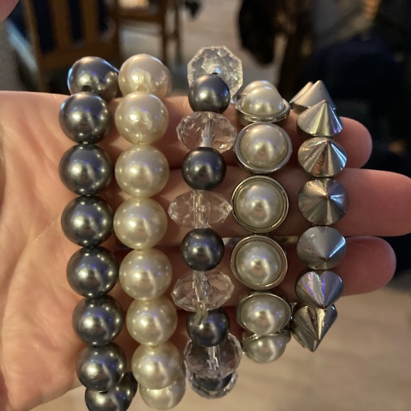 Assorted silver bracelets - Picture 2 of 2